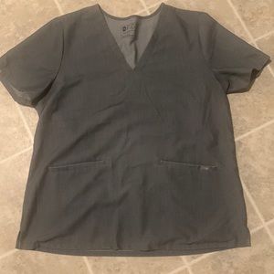Figs Graphite Casma Three-pocket Scrub top size XL